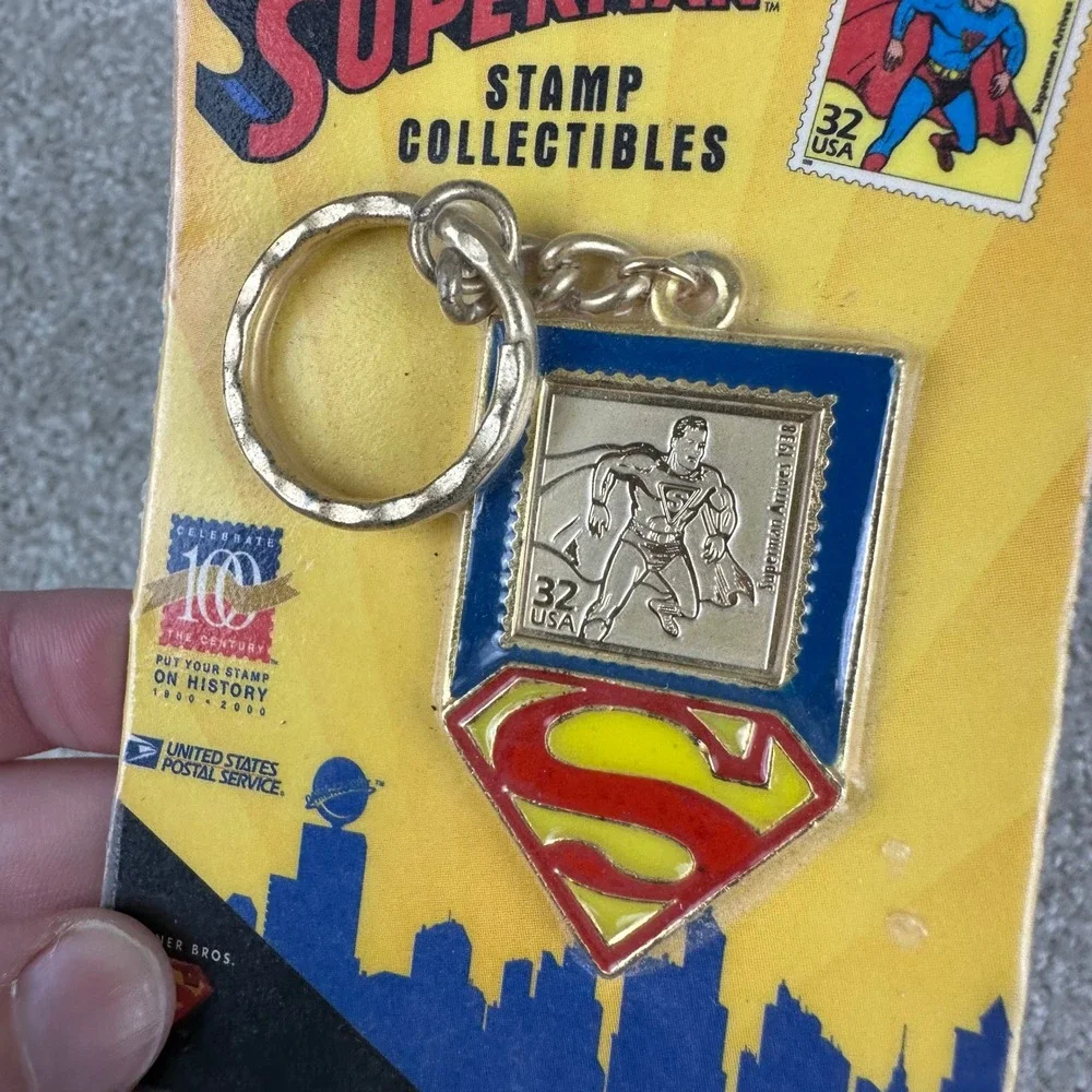Vintage 1998 Superman USPS Stamp Collectibles Enamel Keychain DC Comics NIP 90s